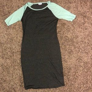 LuLaRoe Julia Raglan Dress